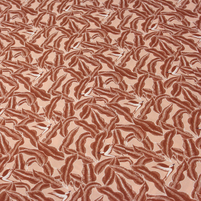 Tissu Microfibre de viscose motif wax crème aux feuilles et oiseaux caramel - COLLECTION ELVIRE - OEKO-TEX® - tissuspapi