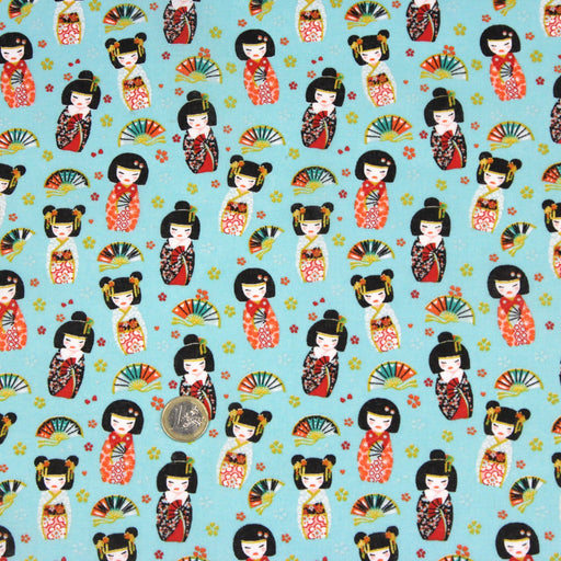 Tissu de coton motif traditionnel des geishas, kokeshis & éventails, fond bleu ciel - OEKO-TEX® - tissuspapi