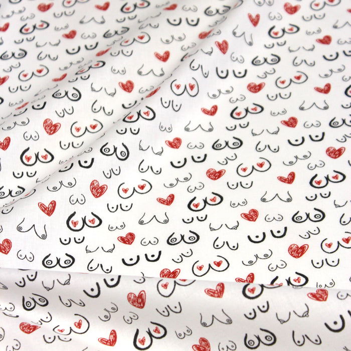 Tissu de coton BOOBS aux jolis seins dessinés et coeurs rouges, fond blanc - OEKO-TEX® - tissuspapi