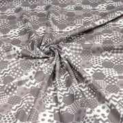 Tissu popeline de coton aux hexagones à pois, à carreaux, tons taupes & blancs - TissusPapi.com