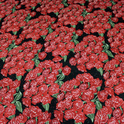 Tissu popeline de coton aux fleurs de roses rouges fond noir - TissusPapi.com