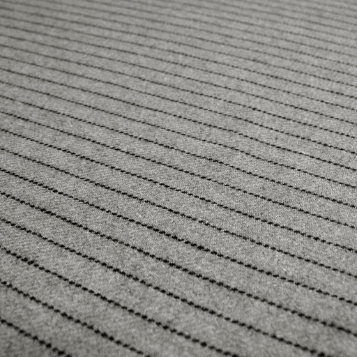 Tissu flanelle de laine gris moyen à rayures banquier noires, rayures Chalk Stripe - tissuspapi