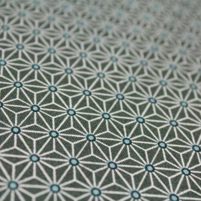 Tissu de coton saki motif traditionnel japonais géométrique ASANOHA vert kaki & blanc - Oeko-Tex - tissuspapi